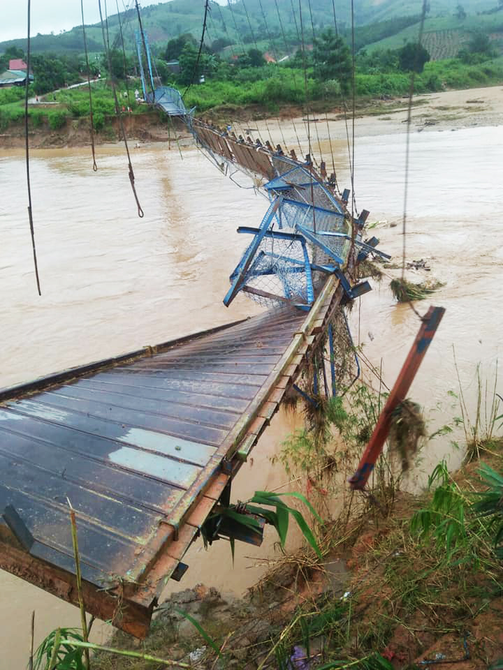 Sự tàn phá của cơn bão sô 9 năm 2020 tại huyện Đăk Glei, tỉnh Kon Tum